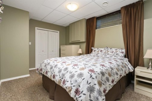 3907 75 Street, Camrose, AB - Indoor Photo Showing Bedroom