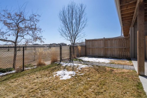 3907 75 Street, Camrose, AB - Outdoor