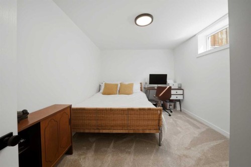 12 Stirling Close, Red Deer, AB - Indoor Photo Showing Bedroom