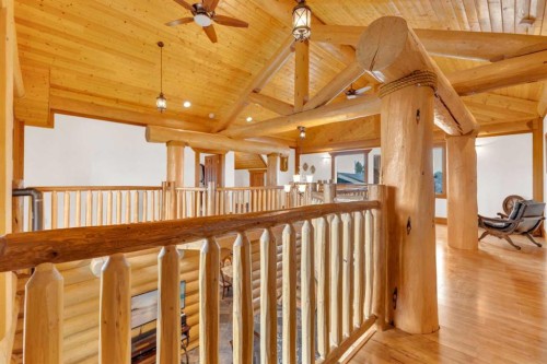 8 Oliver Avenue, Gull Lake, AB - Indoor Photo Showing Other Room