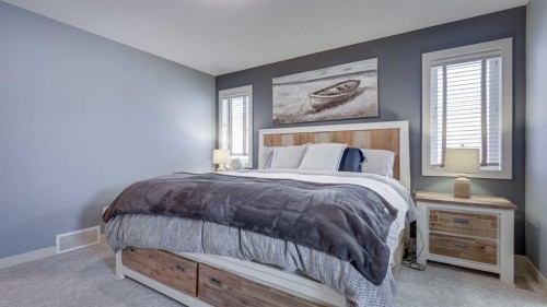 84 Isbister Close, Red Deer, AB - Indoor Photo Showing Bedroom