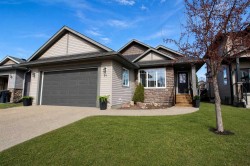 84 Isbister Close Red Deer, AB T4R 0B9