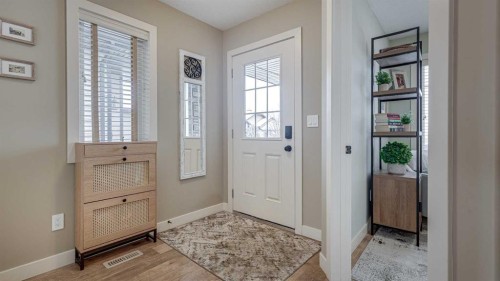 84 Isbister Close, Red Deer, AB - Indoor Photo Showing Other Room