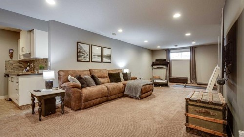 84 Isbister Close, Red Deer, AB - Indoor