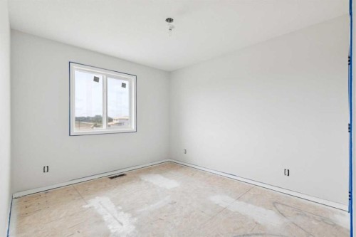 178 Clearwater Terrace, Chestermere, AB - Indoor Photo Showing Other Room