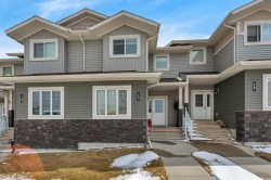 17 Crestview Boulevard Sylvan Lake, AB T4S 0N4