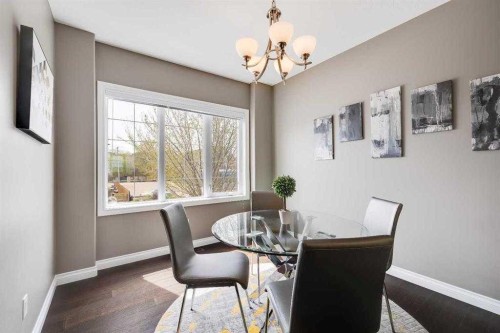 103-5210 Lakeshore Drive, Sylvan Lake, AB - Indoor Photo Showing Dining Room