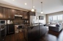 103-5210 Lakeshore Drive, Sylvan Lake, AB  - Indoor Photo Showing Kitchen With Upgraded Kitchen 