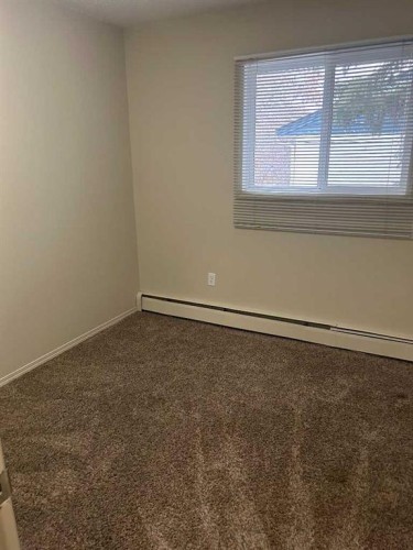 3832 47 Street, Red Deer, AB - Indoor Photo Showing Other Room