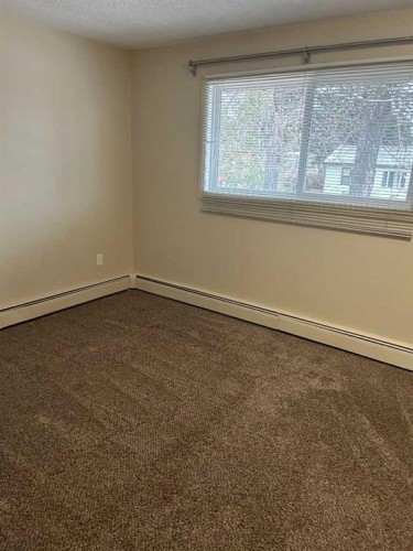 3832 47 Street, Red Deer, AB - Indoor Photo Showing Other Room
