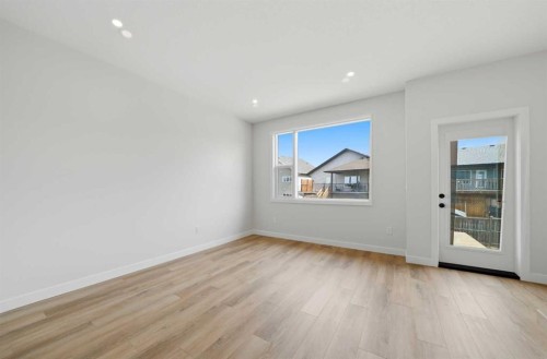61 Pinnacle Close, Blackfalds, AB - Indoor Photo Showing Other Room