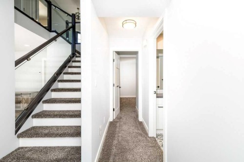 23 Cole Way, Sylvan Lake, AB - Indoor Photo Showing Other Room
