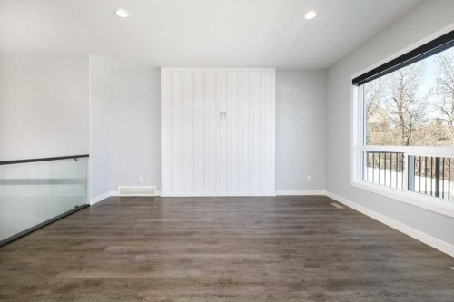 23 Cole Way, Sylvan Lake, AB - Indoor Photo Showing Other Room