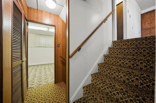 3301 41 Avenue, Red Deer, AB - Indoor Photo Showing Other Room