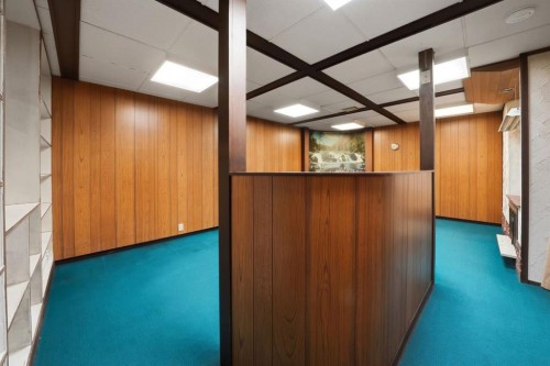 3301 41 Avenue, Red Deer, AB - Indoor Photo Showing Other Room