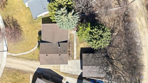 3301 41 Avenue, Red Deer, AB - Outdoor