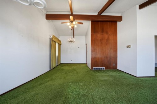 3301 41 Avenue, Red Deer, AB - Indoor Photo Showing Other Room