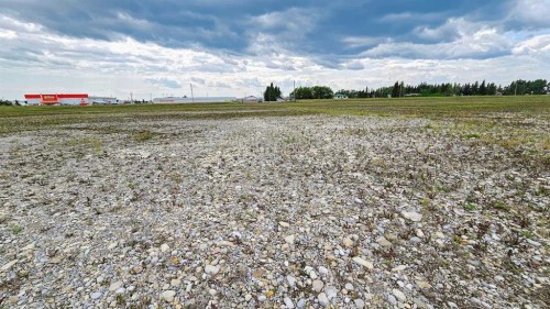 1200 Highway 584, Sundre, AB 