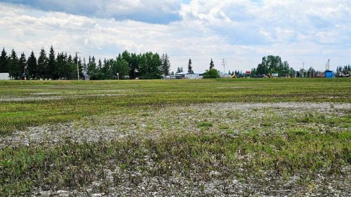 1200 Highway 584, Sundre, AB 