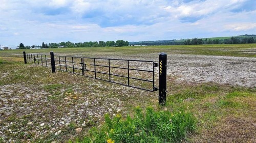 1200 Highway 584, Sundre, AB 