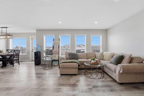 33 Jarvis Close, Red Deer, AB - Indoor Photo Showing Living Room