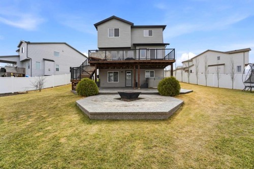 33 Jarvis Close, Red Deer, AB - Outdoor With Deck Patio Veranda