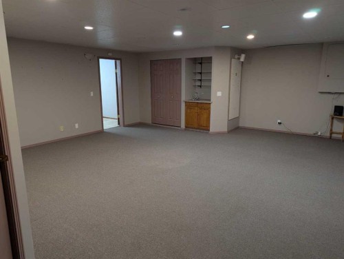 6210 53 Avenue, Camrose, AB - Indoor Photo Showing Basement