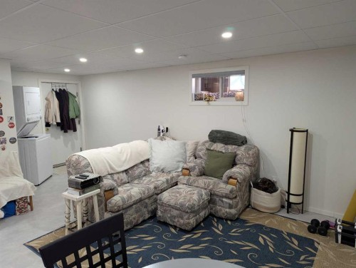 6210 53 Avenue, Camrose, AB - Indoor Photo Showing Basement