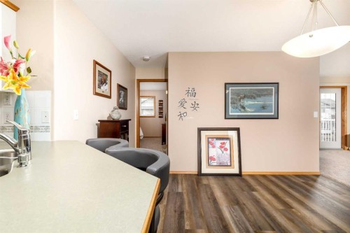 14D-32 Daines Avenue, Red Deer, AB - Indoor Photo Showing Bedroom