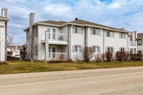 14D-32 Daines Avenue  Red Deer, AB T4R 2Z5