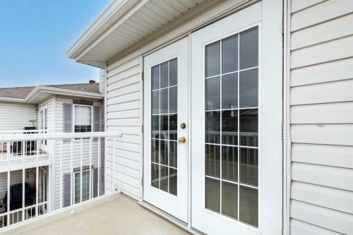 14D-32 Daines Avenue, Red Deer, AB - Outdoor With Deck Patio Veranda With Exterior