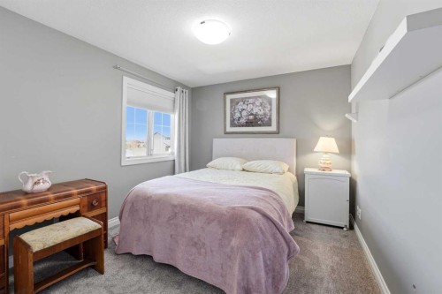 47 Thompson Crescent, Red Deer, AB - Indoor Photo Showing Bedroom
