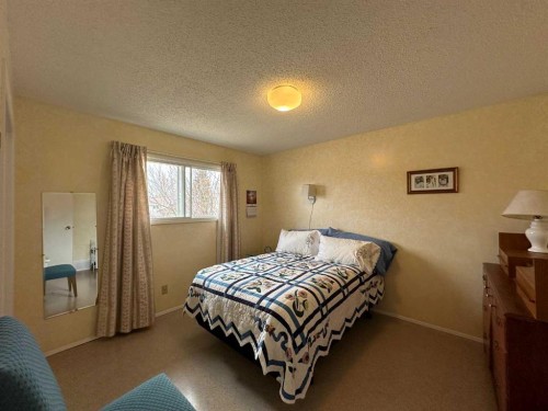 5 Sproule Place, Bashaw, AB - Indoor Photo Showing Bedroom
