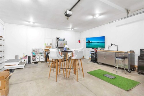 74 Fulmar Close, Sylvan Lake, AB - Indoor