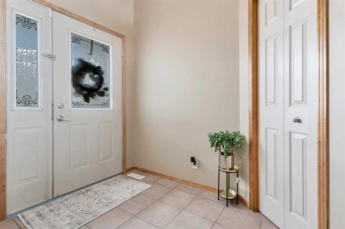 74 Fulmar Close, Sylvan Lake, AB - Indoor Photo Showing Other Room