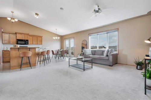 74 Fulmar Close, Sylvan Lake, AB - Indoor Photo Showing Living Room