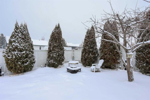 77 Duval Crescent, Red Deer, AB - Outdoor