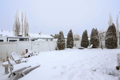 77 Duval Crescent, Red Deer, AB - Outdoor