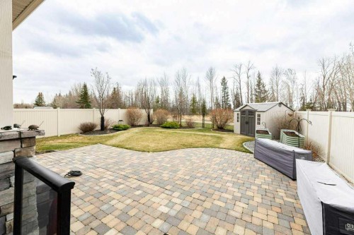 105 Connaught Crescent, Red Deer, AB - Outdoor