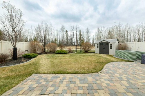 105 Connaught Crescent, Red Deer, AB - Outdoor