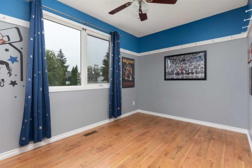5228 59 Avenue, Viking, AB - Indoor Photo Showing Other Room