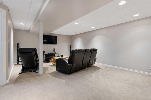 5228 59 Avenue, Viking, AB - Indoor