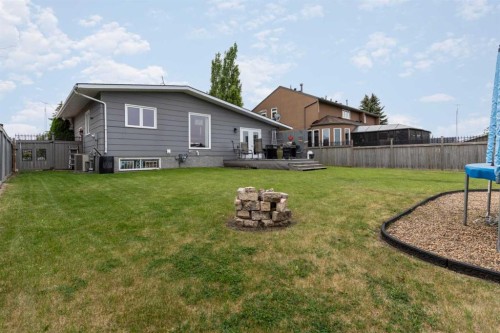 5228 59 Avenue, Viking, AB - Outdoor