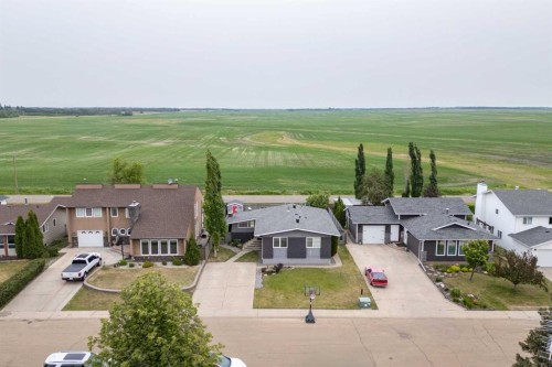 5228 59 Avenue, Viking, AB - Outdoor With View