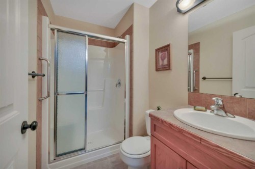 628 Lancaster Drive, Red Deer, AB - Indoor Photo Showing Bathroom