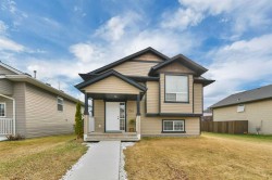 628 Lancaster Drive Red Deer, AB T4R 0H1