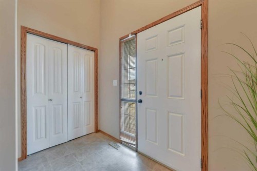 628 Lancaster Drive, Red Deer, AB - Indoor Photo Showing Other Room