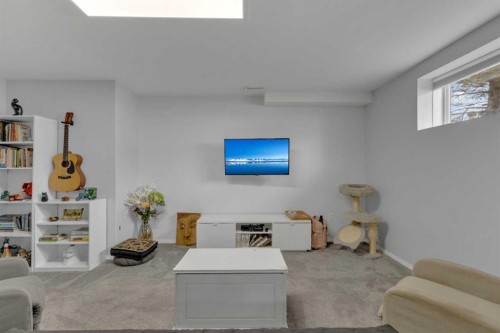 45 Dowler Street, Red Deer, AB - Indoor