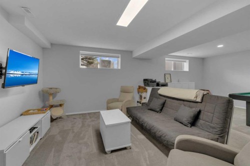 45 Dowler Street, Red Deer, AB - Indoor