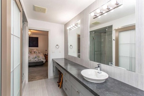 217 Van Slyke Way, Red Deer, AB - Indoor Photo Showing Bathroom